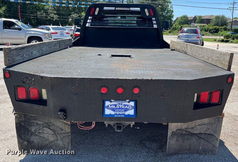 image for item LU9856 2012 Dodge Ram 4500HD flatbed pickup truck