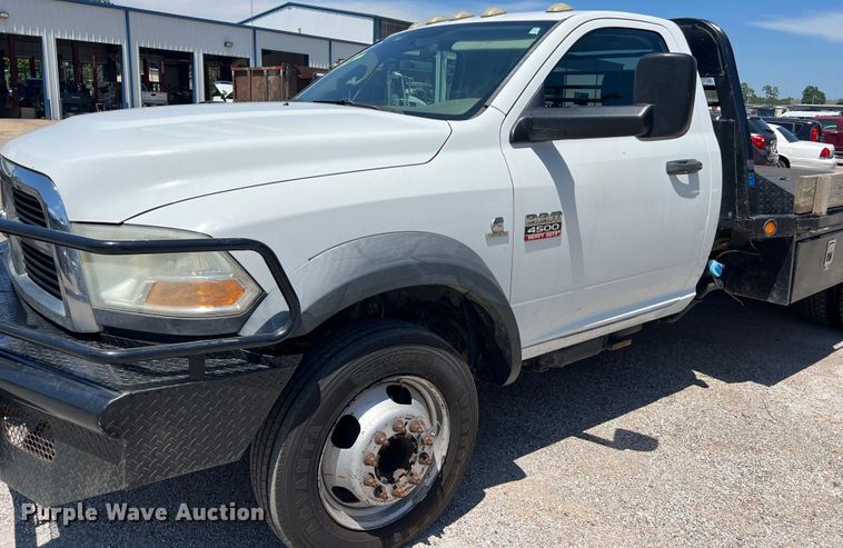 image for item LU9856 2012 Dodge Ram 4500HD flatbed pickup truck