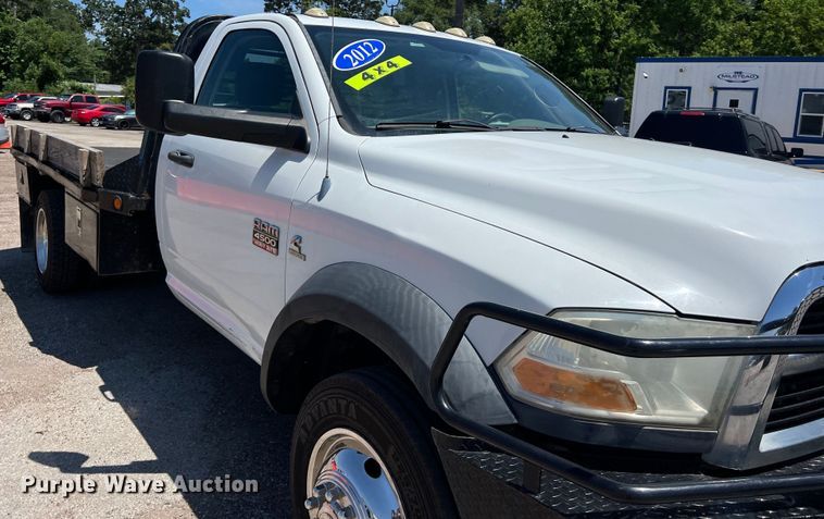 image for item LU9856 2012 Dodge Ram 4500HD flatbed pickup truck