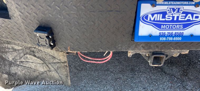 image for item LU9856 2012 Dodge Ram 4500HD flatbed pickup truck