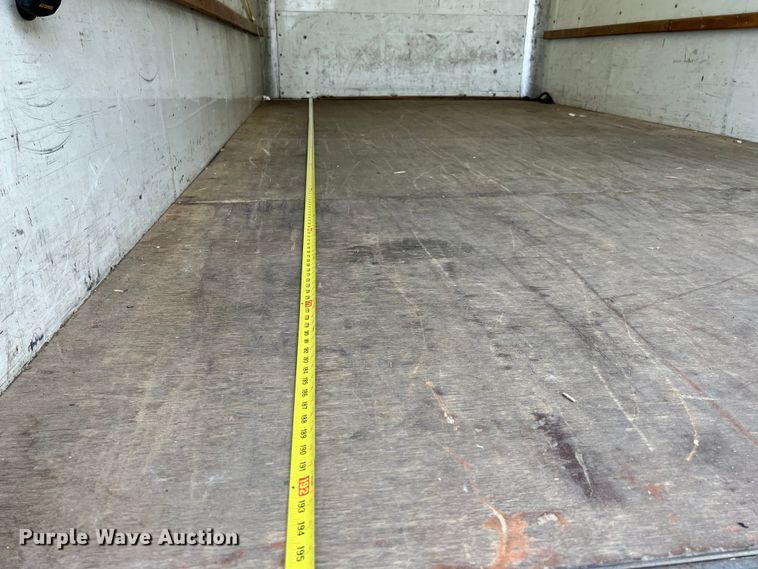 image for item LU9859 2016 GMC Savana 3500 box truck