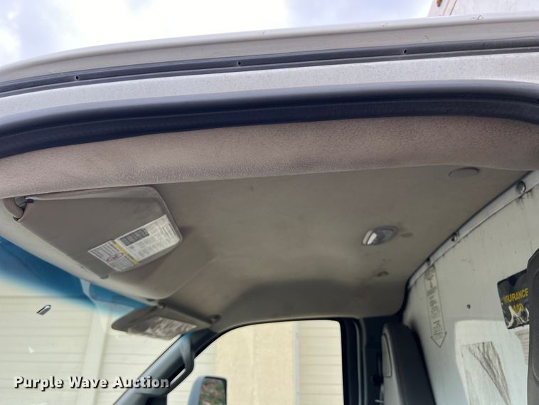 image for item LU9859 2016 GMC Savana 3500 box truck