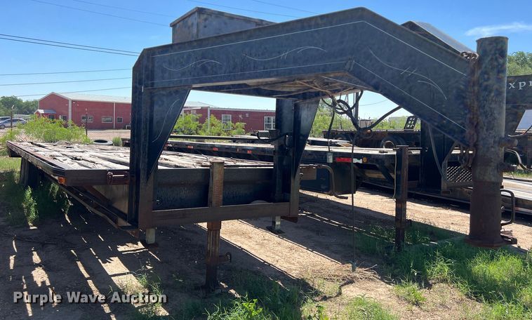 image for item LU9868 1998 Pero equipment trailer