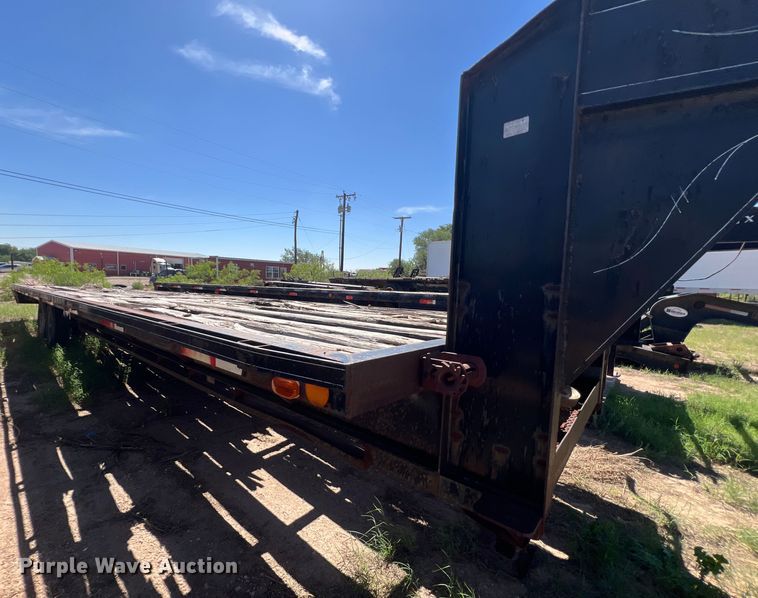 image for item LU9868 1998 Pero equipment trailer