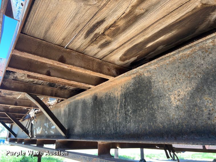 image for item LU9868 1998 Pero equipment trailer