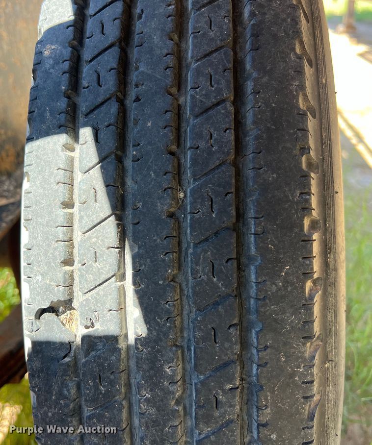 image for item LU9868 1998 Pero equipment trailer