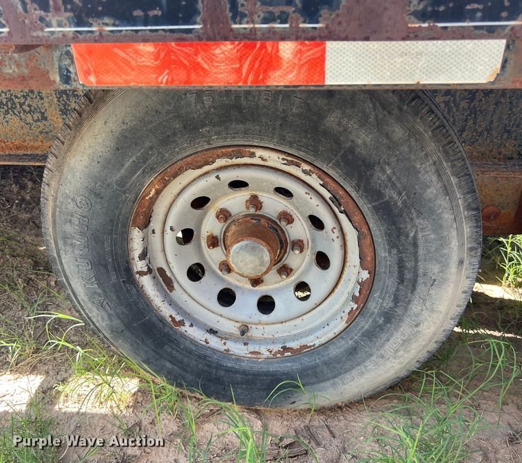 image for item LU9868 1998 Pero equipment trailer