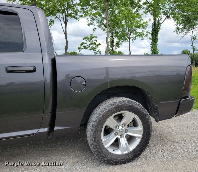 image for item MJ9438 2018 Dodge Ram 1500 Crew Cab pickup truck