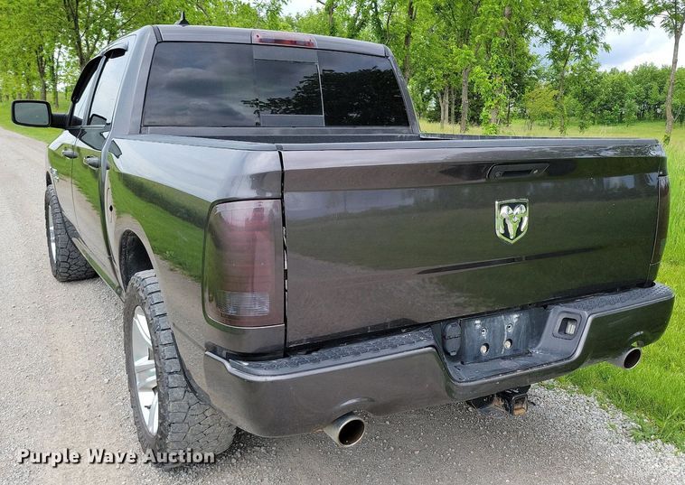 image for item MJ9438 2018 Dodge Ram 1500 Crew Cab pickup truck