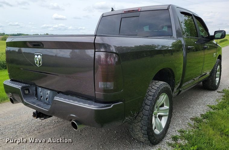 image for item MJ9438 2018 Dodge Ram 1500 Crew Cab pickup truck