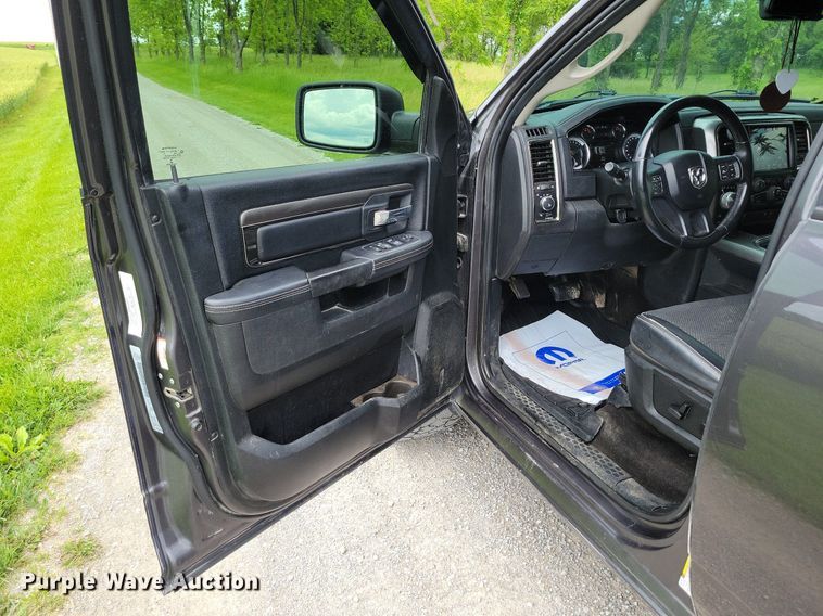 image for item MJ9438 2018 Dodge Ram 1500 Crew Cab pickup truck