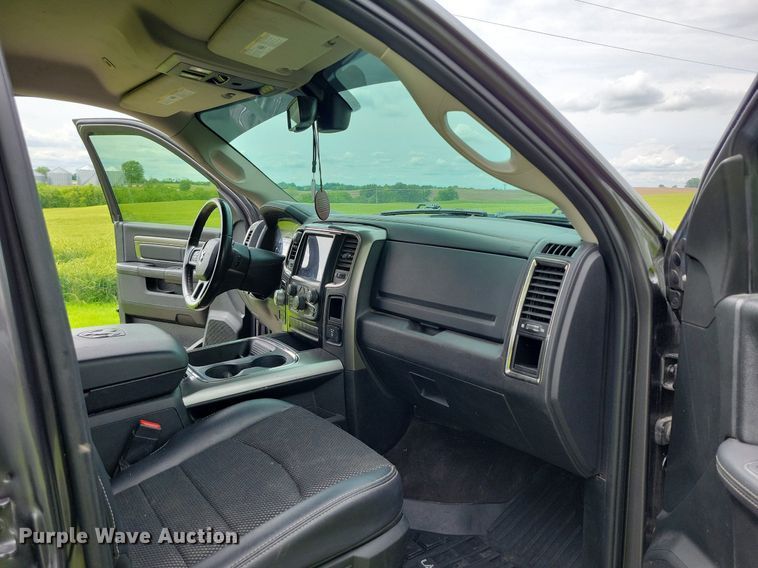 image for item MJ9438 2018 Dodge Ram 1500 Crew Cab pickup truck