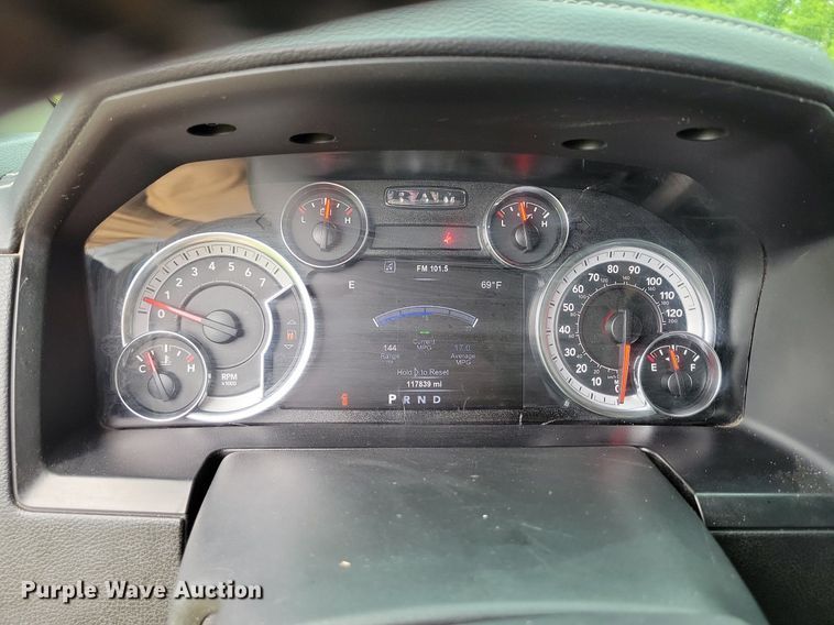 image for item MJ9438 2018 Dodge Ram 1500 Crew Cab pickup truck