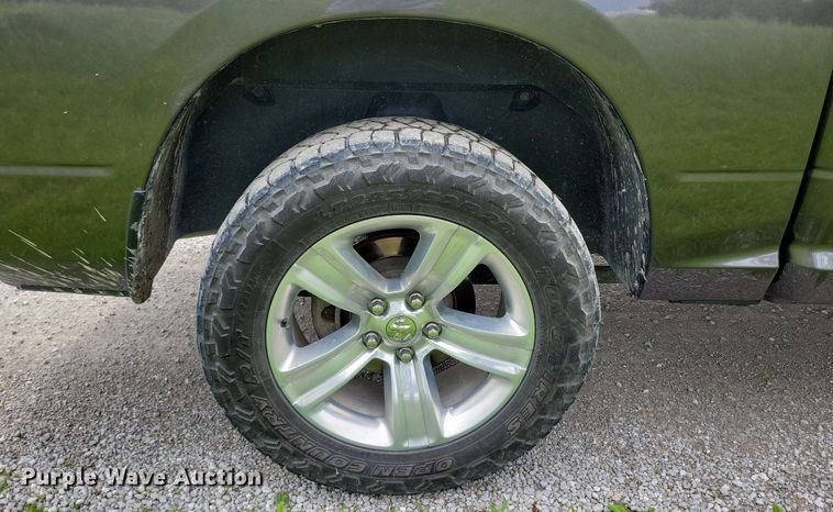 image for item MJ9438 2018 Dodge Ram 1500 Crew Cab pickup truck