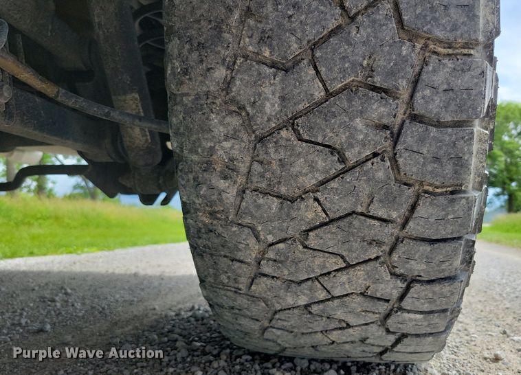 image for item MJ9438 2018 Dodge Ram 1500 Crew Cab pickup truck