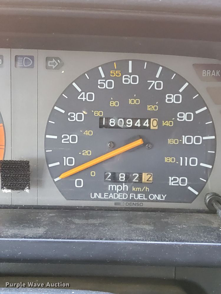 image for item MN9322 1986 Honda Civic 