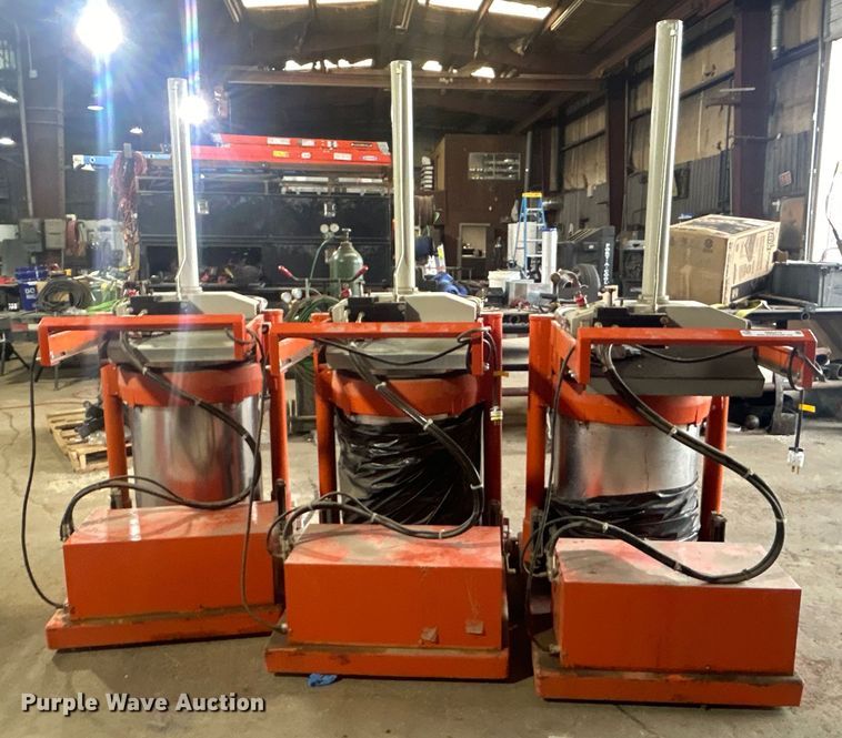 image for item NB9413 (3) Orwak 5030-B refuse compactors