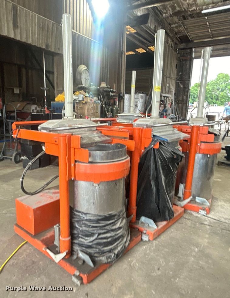 image for item NB9413 (3) Orwak 5030-B refuse compactors