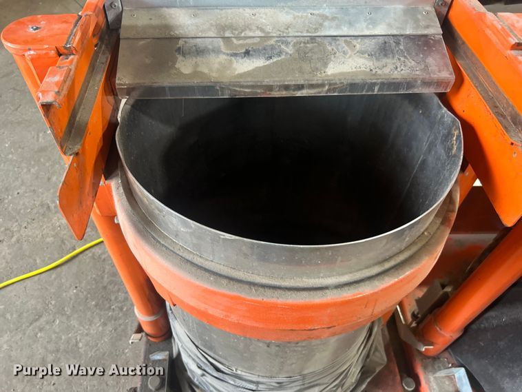 image for item NB9413 (3) Orwak 5030-B refuse compactors