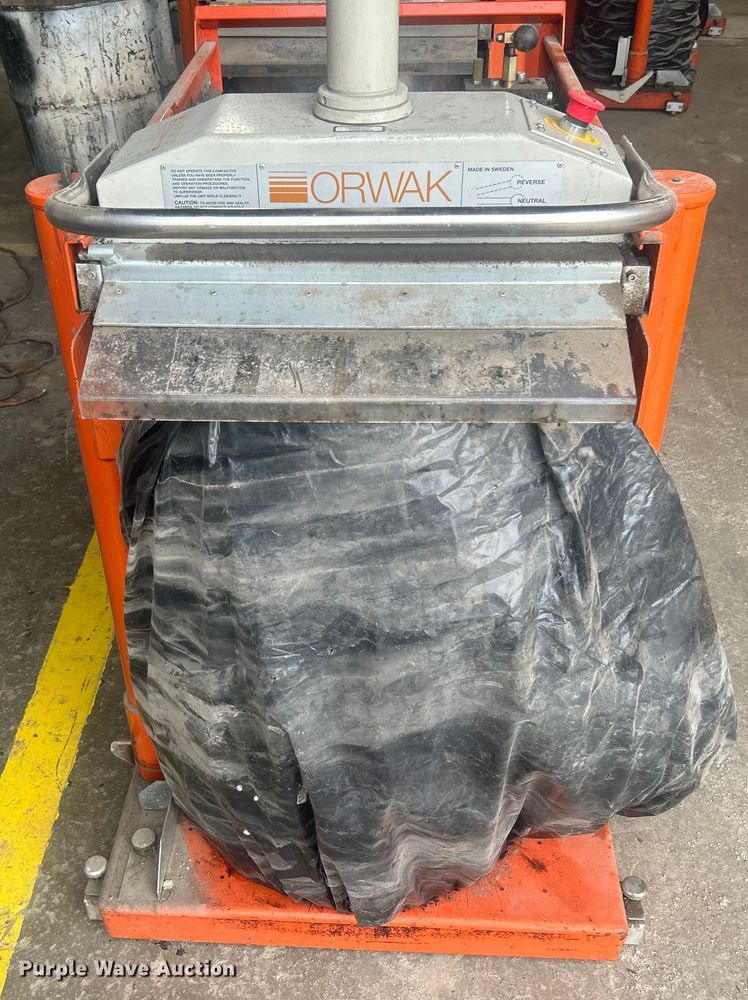 image for item NB9414 (4) Orwak 5030-B refuse compactors
