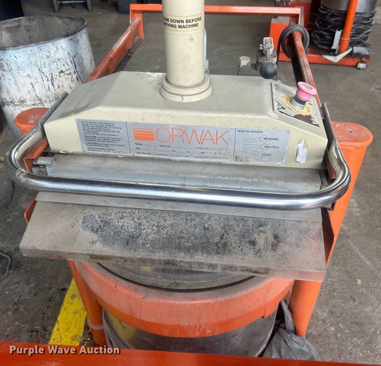 image for item NB9414 (4) Orwak 5030-B refuse compactors