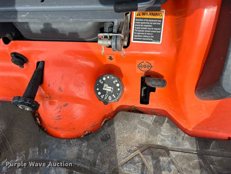 image for item NB9420 2016 Kubota BX2370 MFWD tractor