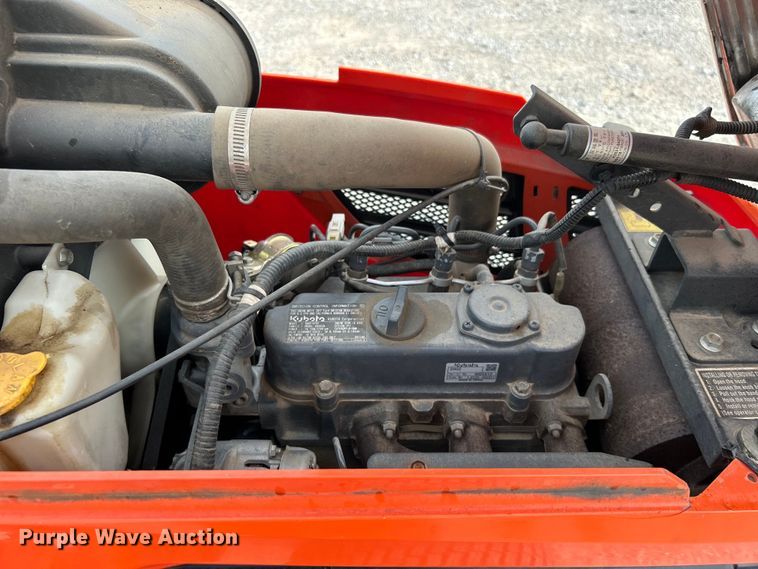 image for item NB9420 2016 Kubota BX2370 MFWD tractor