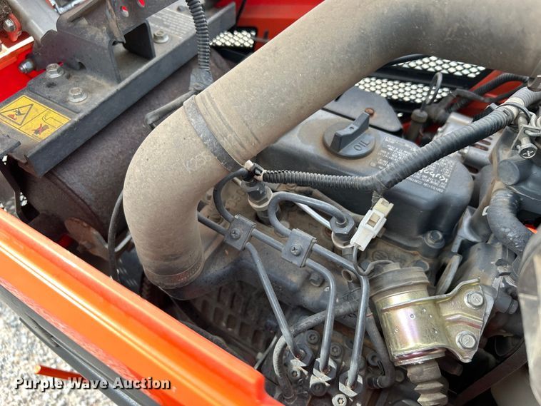 image for item NB9420 2016 Kubota BX2370 MFWD tractor