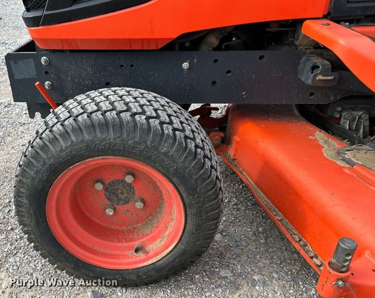 image for item NB9420 2016 Kubota BX2370 MFWD tractor