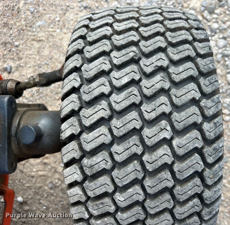 image for item NB9420 2016 Kubota BX2370 MFWD tractor