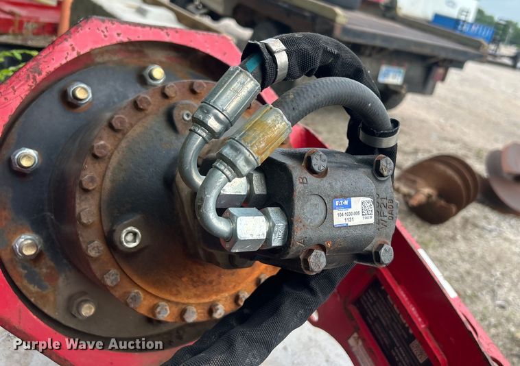 image for item NB9422 Fecon SHX22CL-10-18-HO compact utility loader stump grinder