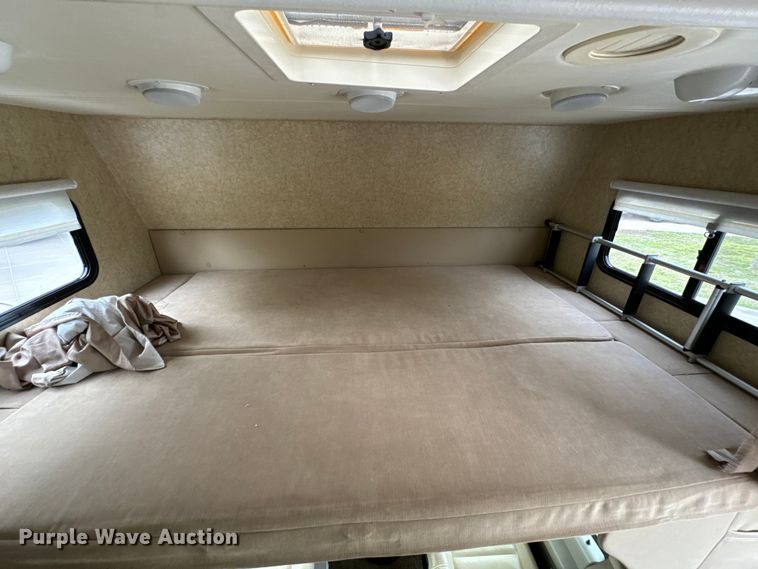 image for item ND9229 2008 Jayco Greyhawk 31SS RV