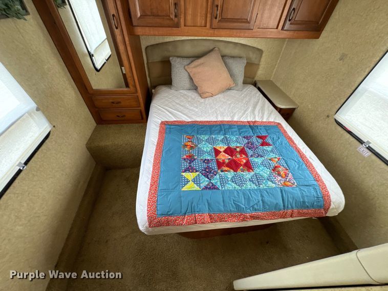 image for item ND9229 2008 Jayco Greyhawk 31SS RV