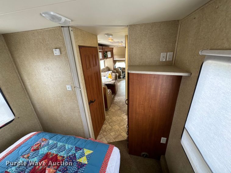 image for item ND9229 2008 Jayco Greyhawk 31SS RV