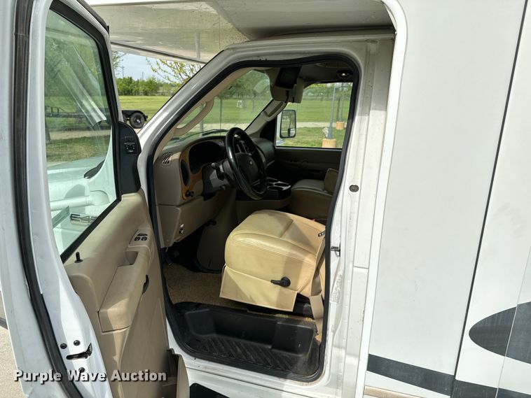 image for item ND9229 2008 Jayco Greyhawk 31SS RV