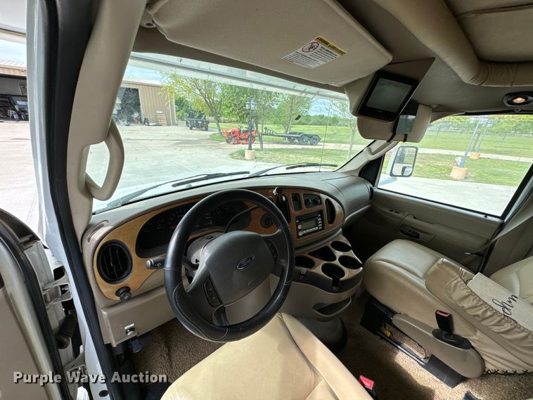 image for item ND9229 2008 Jayco Greyhawk 31SS RV