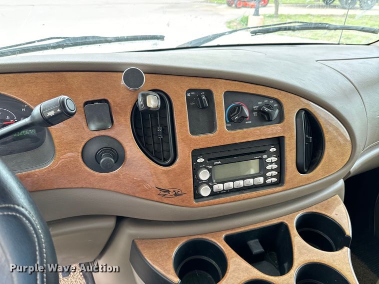 image for item ND9229 2008 Jayco Greyhawk 31SS RV