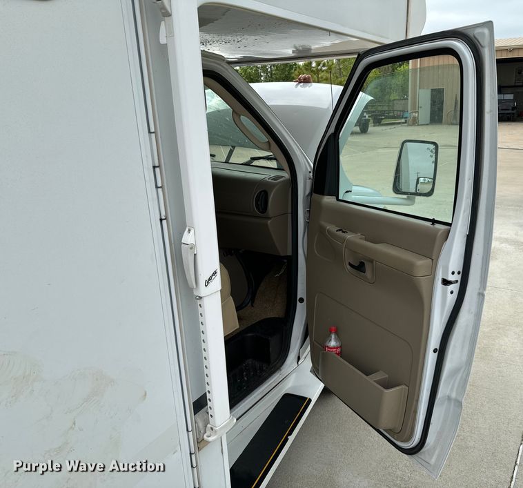 image for item ND9229 2008 Jayco Greyhawk 31SS RV