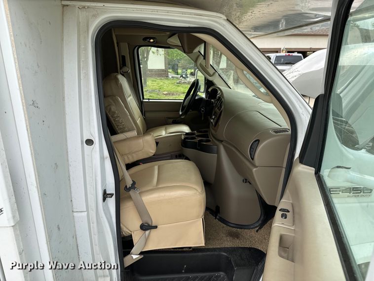 image for item ND9229 2008 Jayco Greyhawk 31SS RV