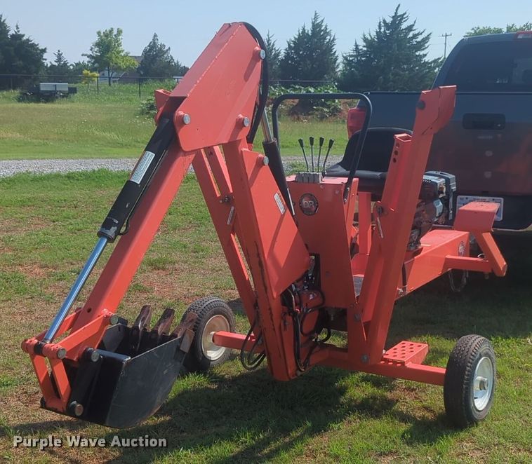 image for item NG9761 DR backhoe