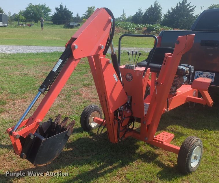 image for item NG9761 DR backhoe
