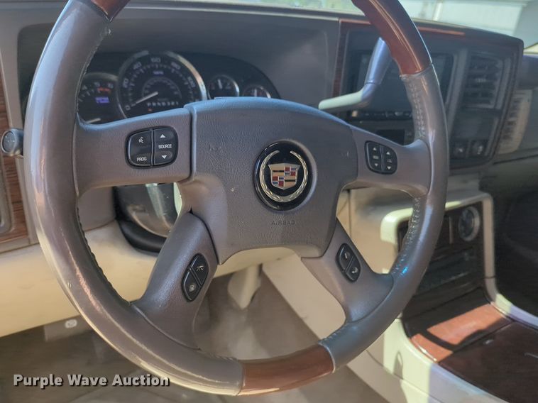 image for item NG9785 2006 Cadallic Escalade SUV