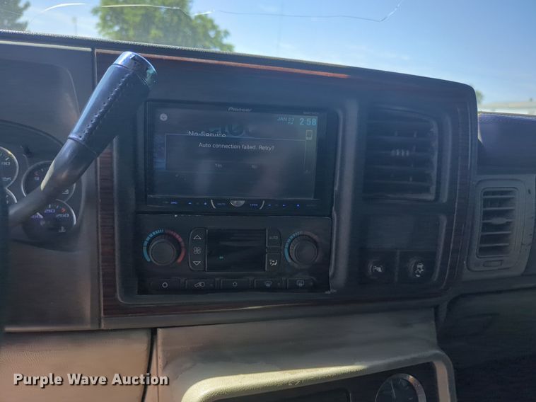 image for item NG9785 2006 Cadallic Escalade SUV