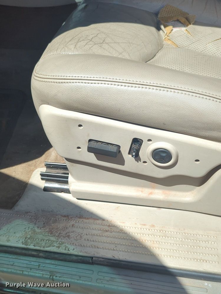 image for item NG9785 2006 Cadallic Escalade SUV