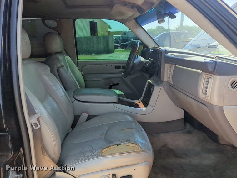 image for item NG9785 2006 Cadallic Escalade SUV