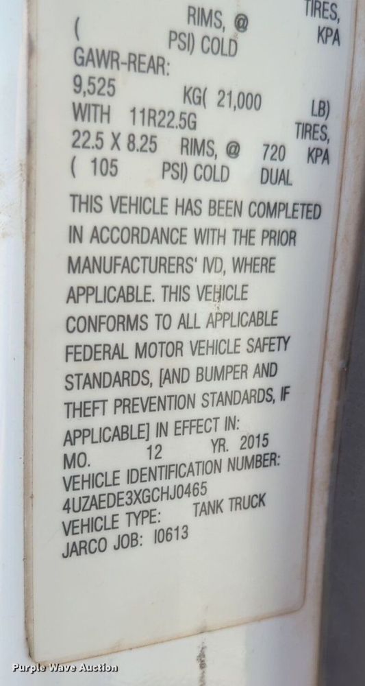 image for item NG9803 2016 Freightliner flatbed truck