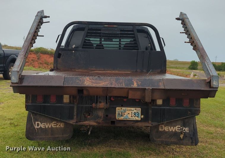 image for item NG9863 2008 Ford F250 Super Duty Crew Cab bale bed pickup truck