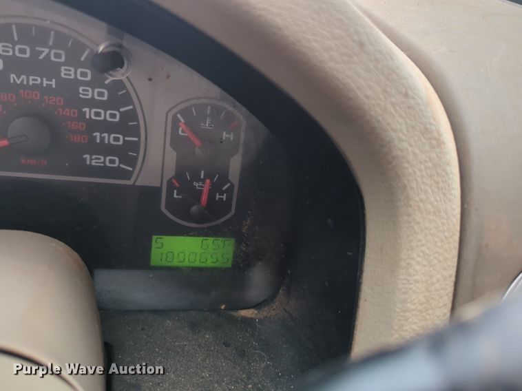 image for item NG9864 2008 Ford F150 SuperCrew pickup truck