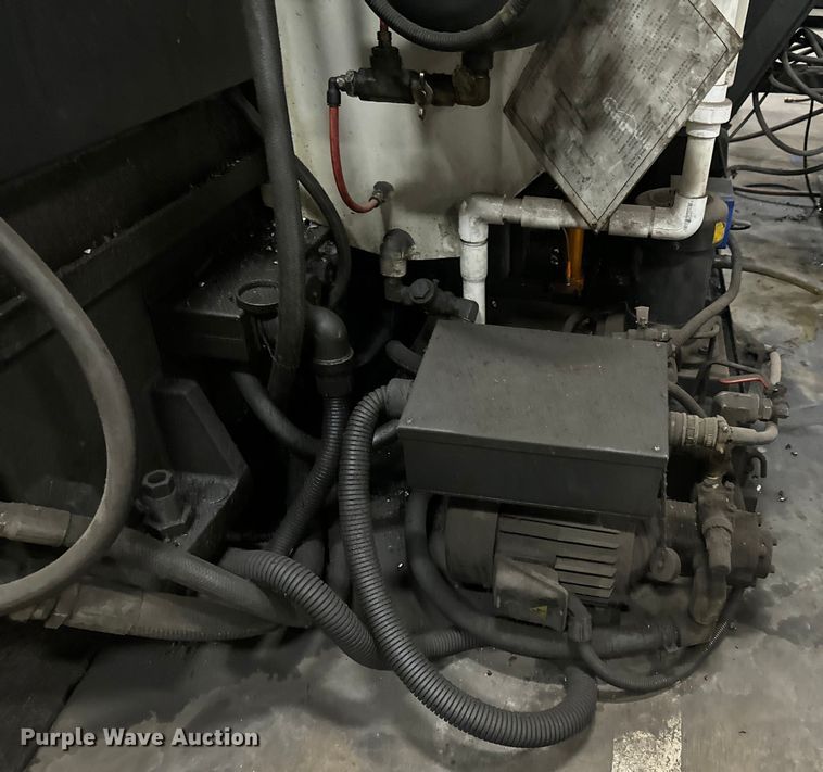 image for item NL9807 2007 Doosan MV3016LD vertical machining center