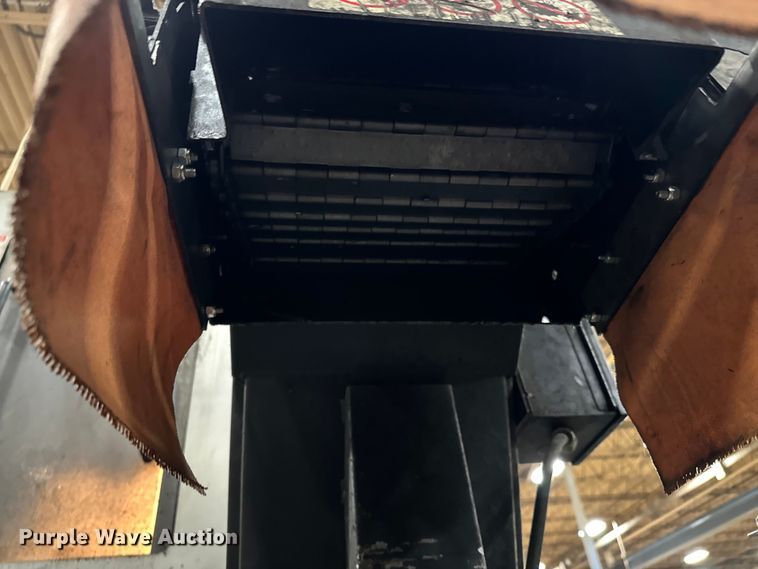 image for item NL9807 2007 Doosan MV3016LD vertical machining center